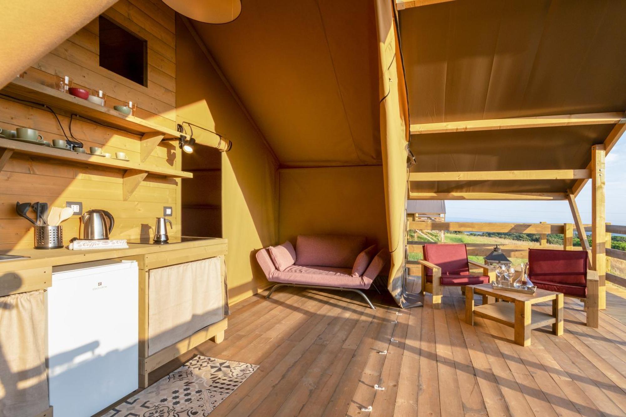 Glamping Debbiare Hotel Riparbella Luaran gambar